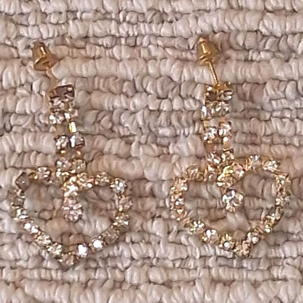 Vintage Gold Tone Rhinestone Heart Dangle Drop Earrings Costume Jewelry Womens